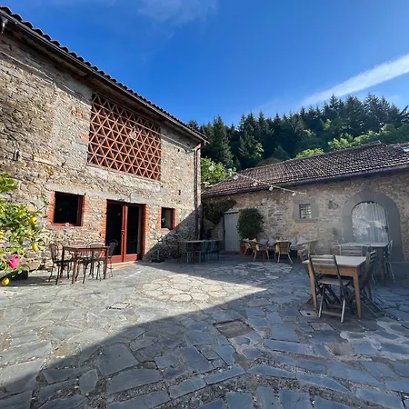 Borgo Di Quarazzana House For Large Groups Tuscany